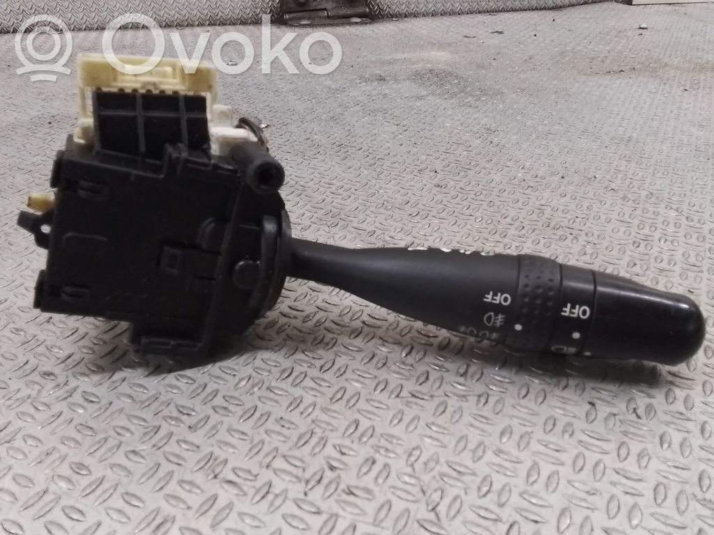 Toyota Corolla Verso E121 Indicator stalk 