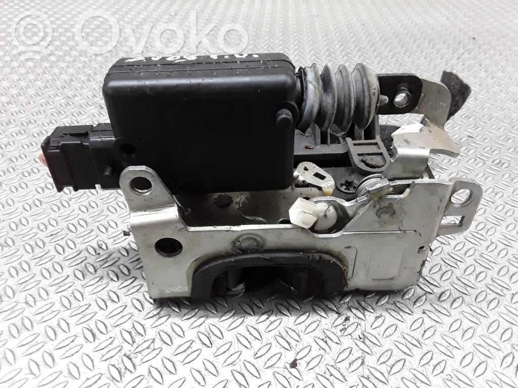Renault Sandero I Rear door lock 