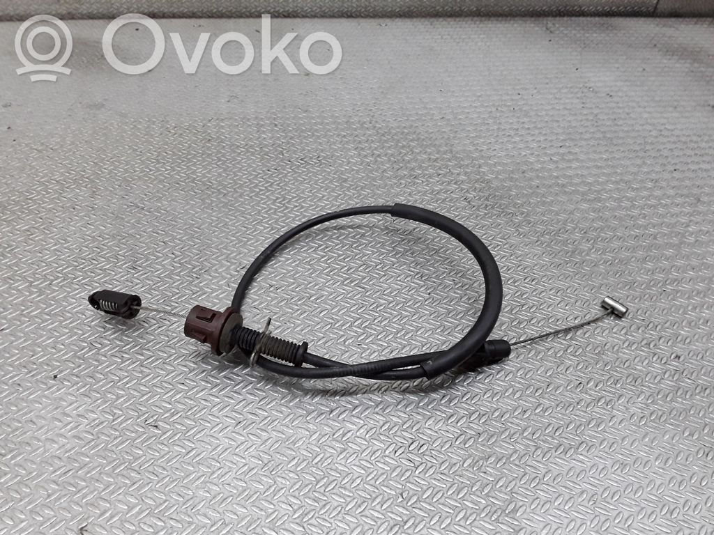 Throttle cable