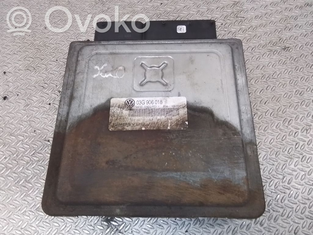 Unidad de control/módulo del motor   03G906018