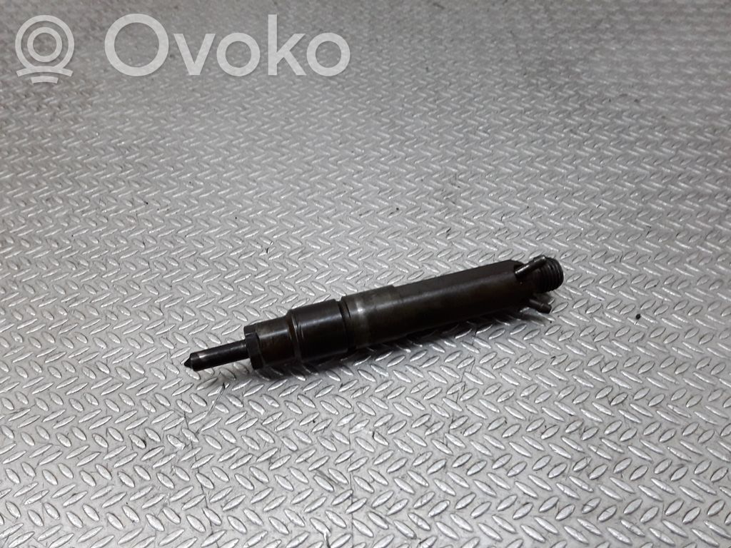 Volkswagen Golf III Wtryskiwacz paliwa