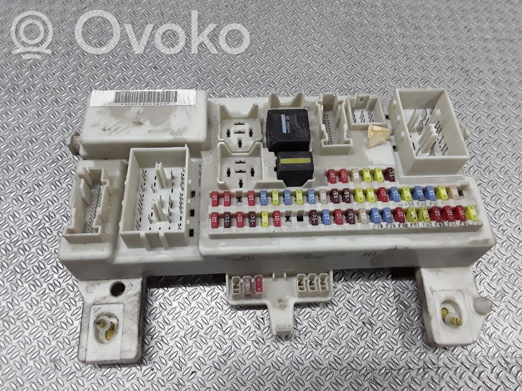 Ford Focus C-MAX Fuse module 