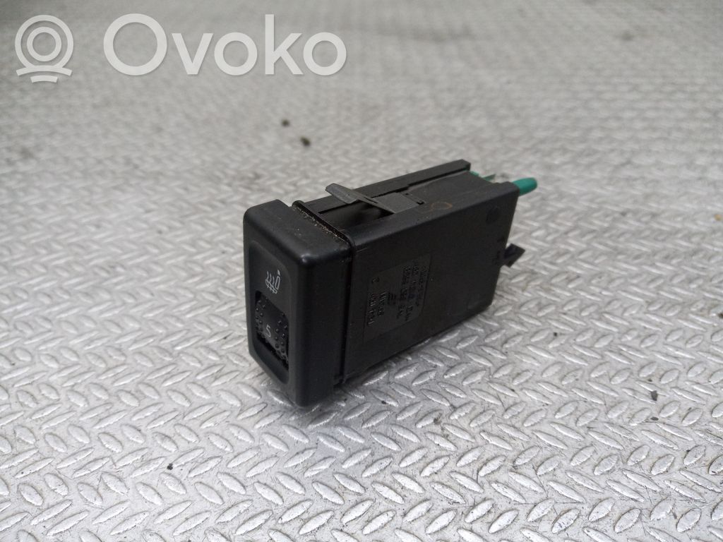 Sėdynių šildymo jungtukas   7M5963563B