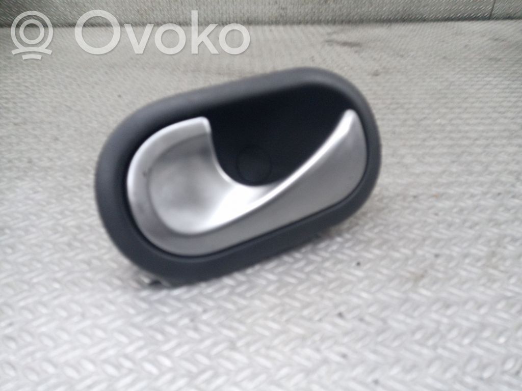 Renault Modus Manecilla interna puerta trasera 