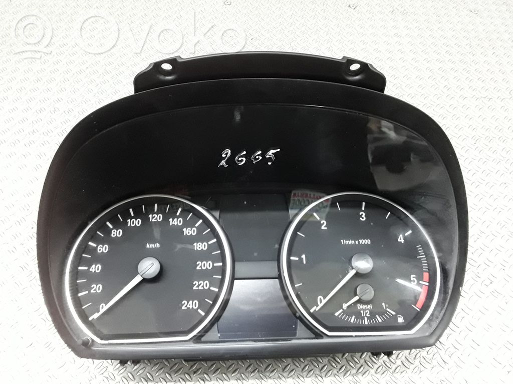 BMW 1 E81 E87 Speedometer (instrument cluster) 