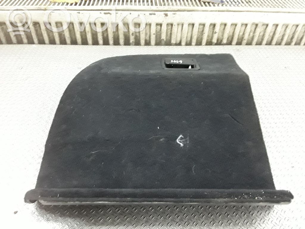Šoninis apdailos skydas   51477050367