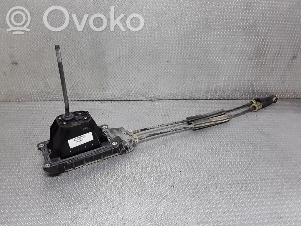 Dacia Logan I Gear shifter/selector 