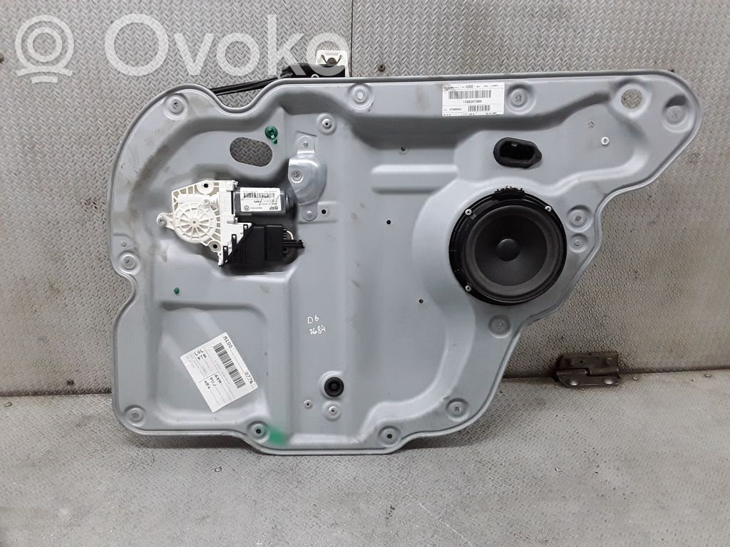 Volkswagen Touran I Alzacristalli della portiera posteriore con motorino 