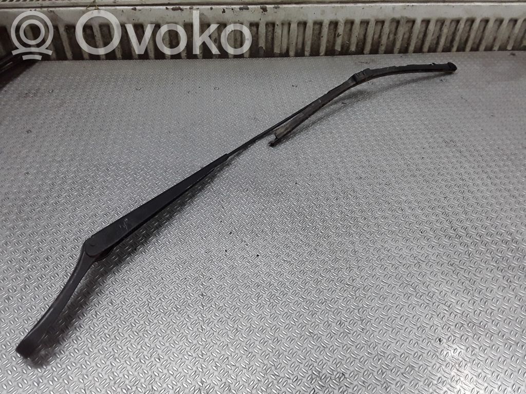 Volkswagen Golf V Lamă ștergător parbriz 