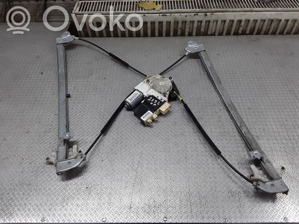 Citroen C8 Regulador de puerta delantera con motor 