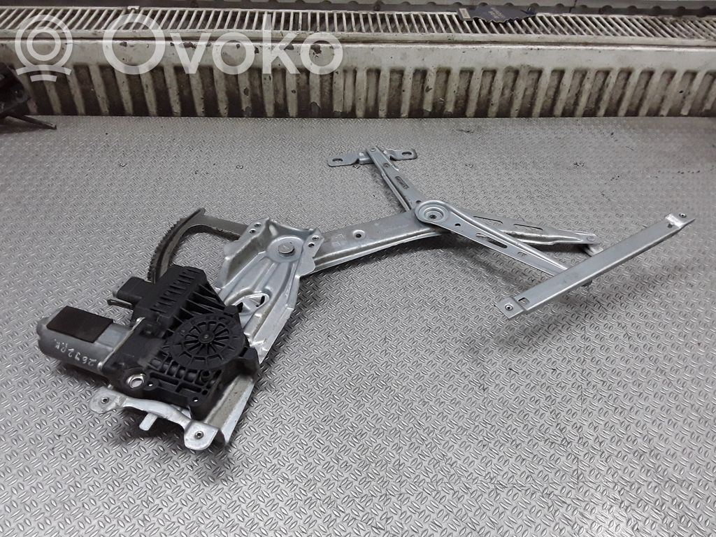 Opel Zafira B Macara ușă față cu motor 