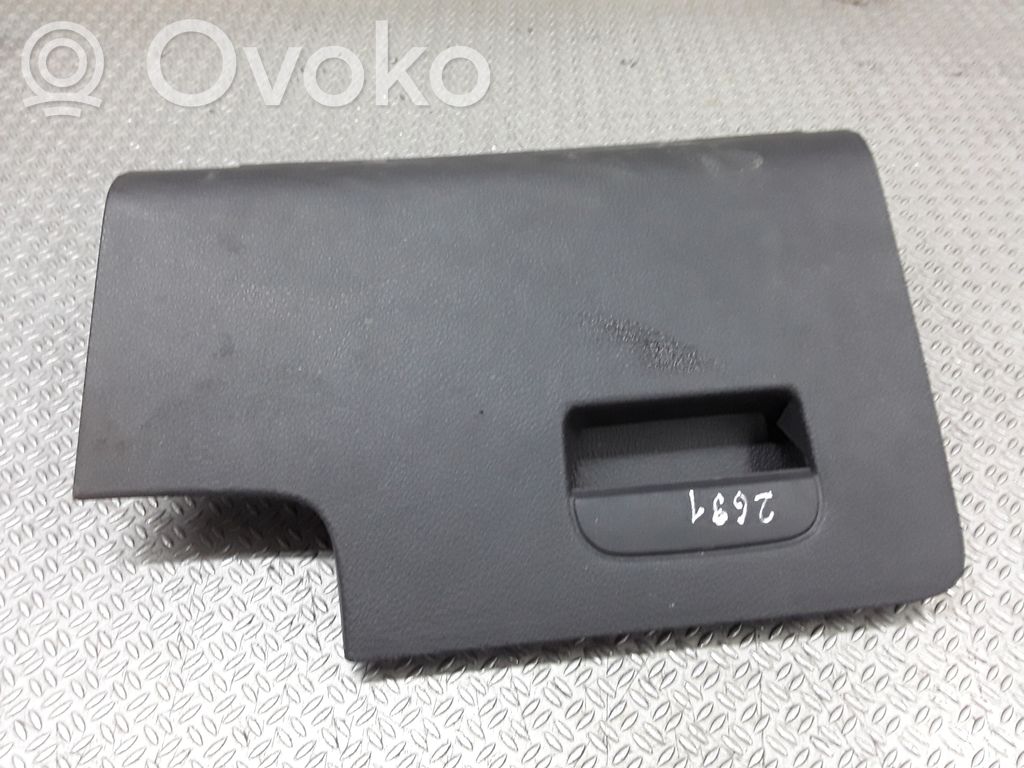 Guantera   5M1858719