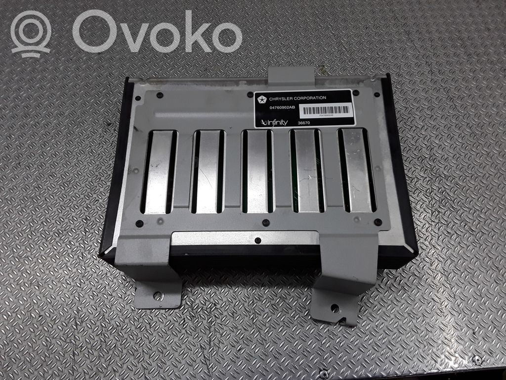 Chrysler 300M Garso stiprintuvas 