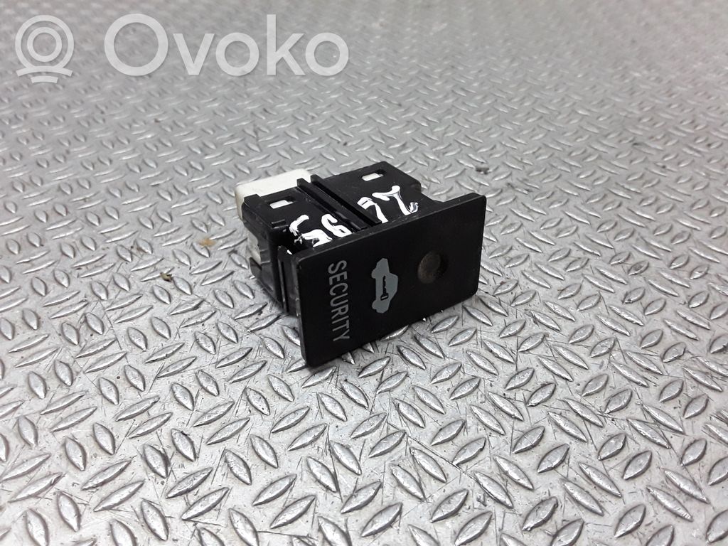 Toyota RAV 4 (XA20) Sensor 