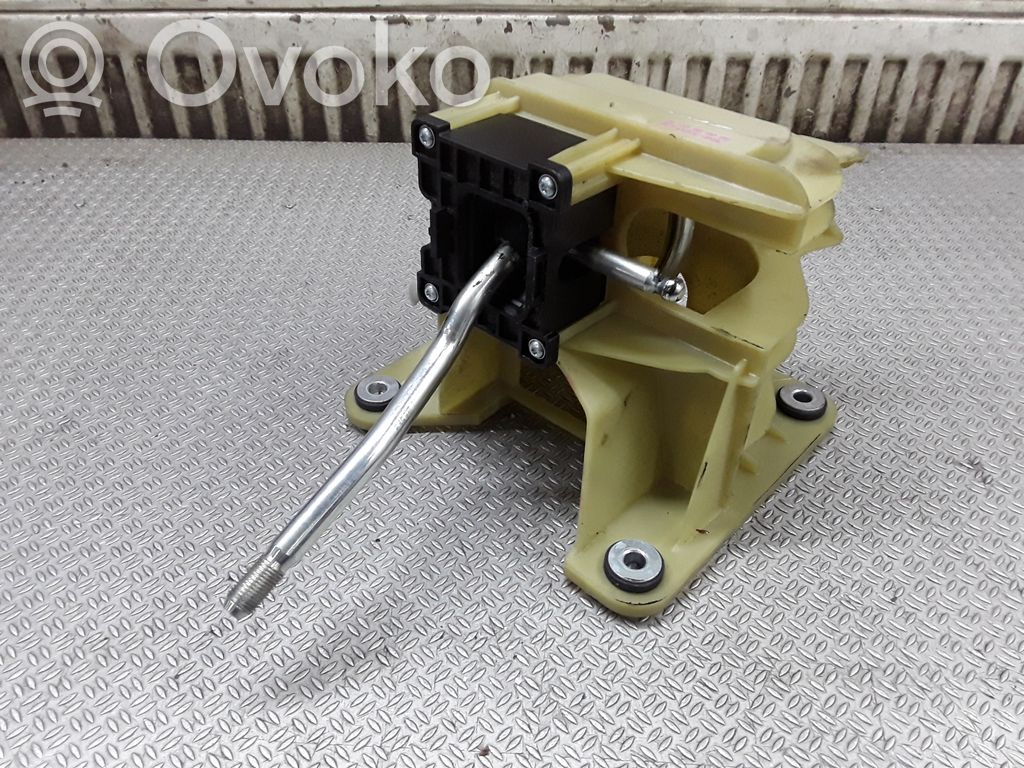 Gear shifter/selector   7M5R7C453LAB
