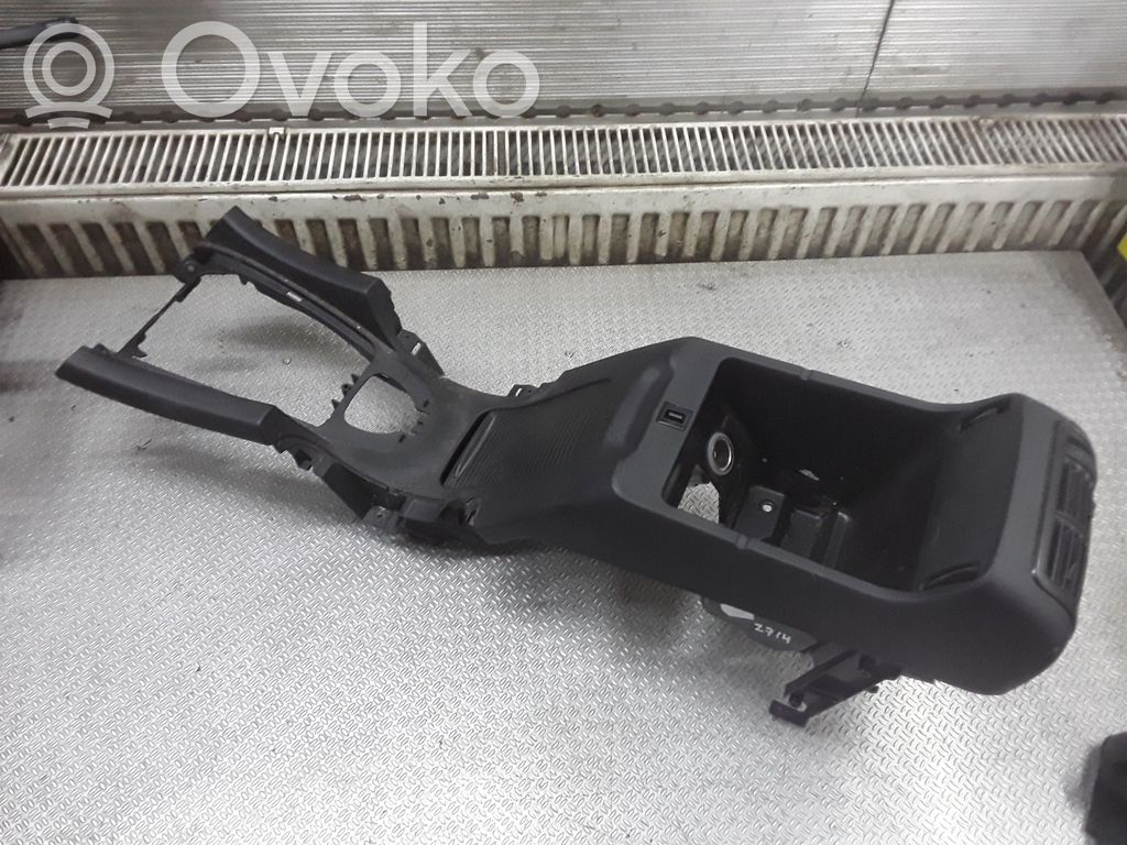 Saab 9-3 Ver2 Armrest 