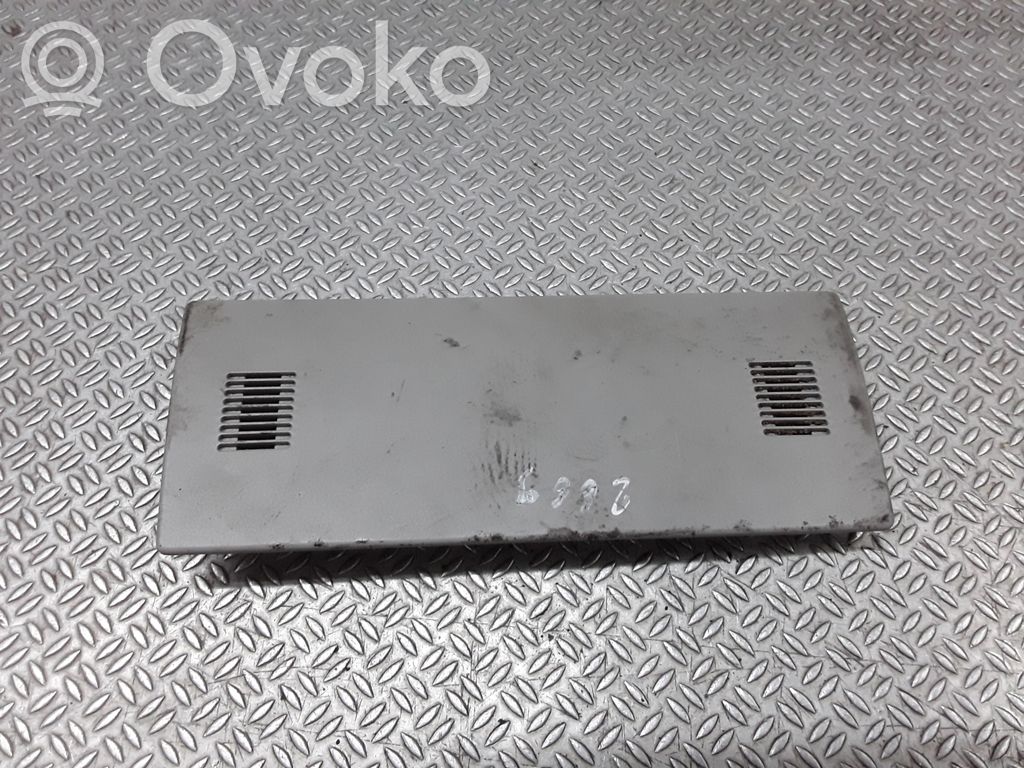 BMW 5 E60 E61 Dangtelis lubose 