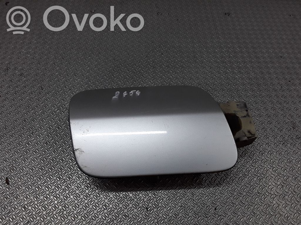 Audi A8 S8 D3 4E Fuel tank cap 