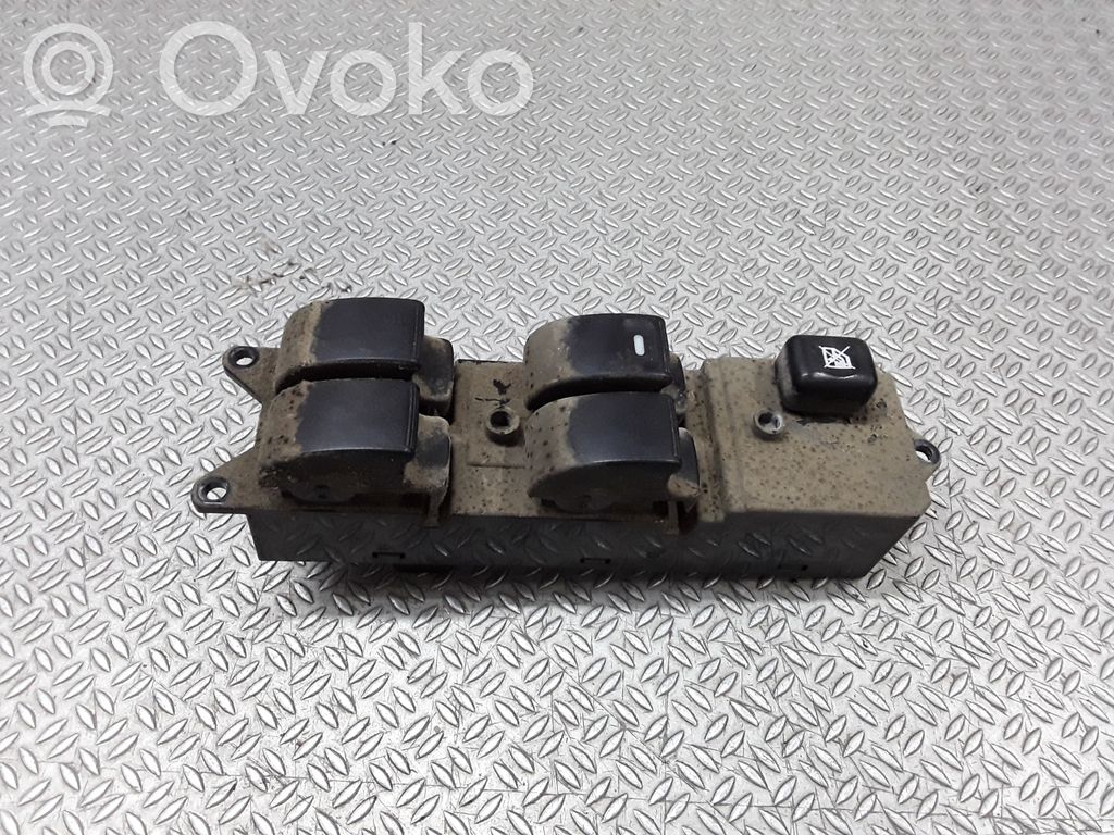 Mitsubishi L200 Electric window control switch 