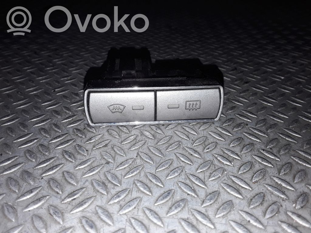 Ford Mondeo MK IV Windscreen/window heater switch 
