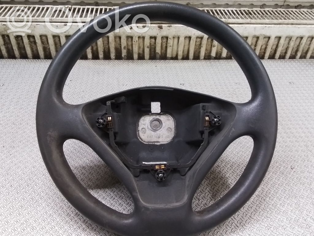 Fiat Stilo Ohjauspyörä 