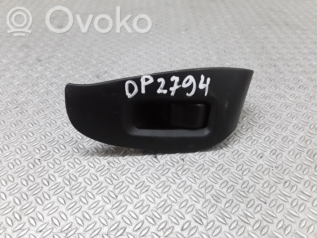Electric window control switch   94266AE040