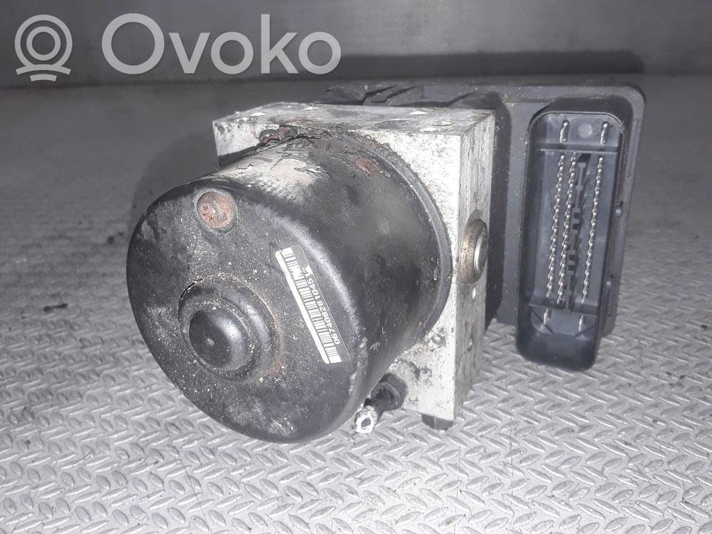 Volkswagen Golf IV ABS Pump 
