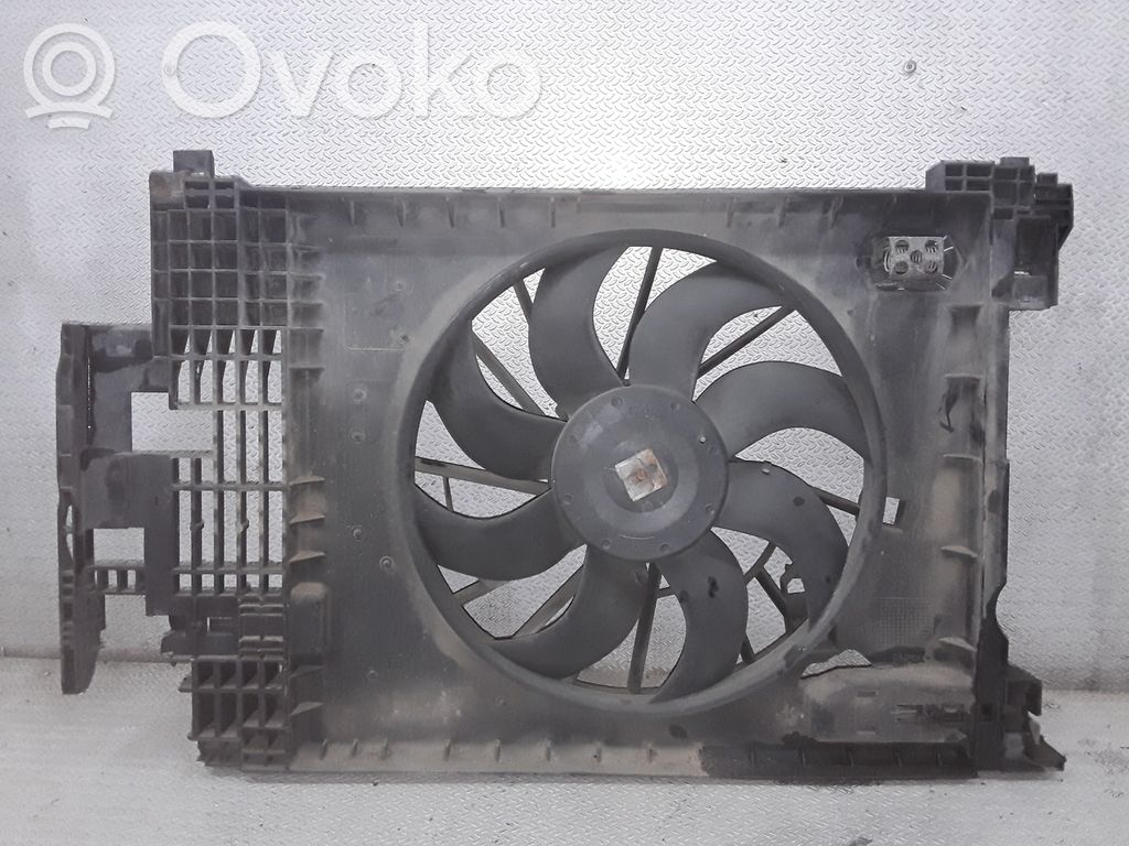 Elektryczny wentylator chłodnicy   8240486,8200365008