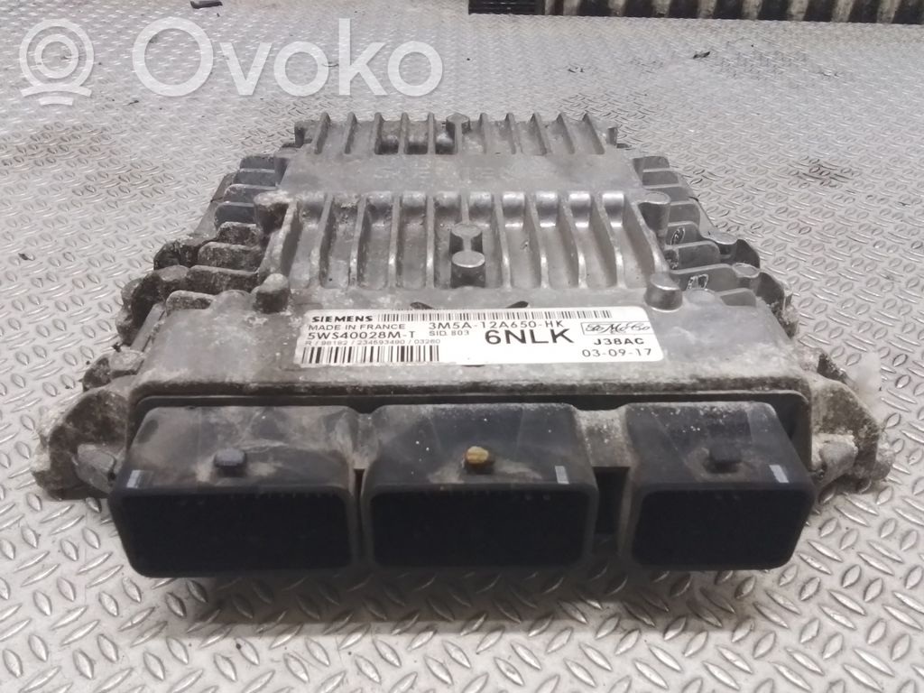 Ford C-MAX I Engine control unit/module 