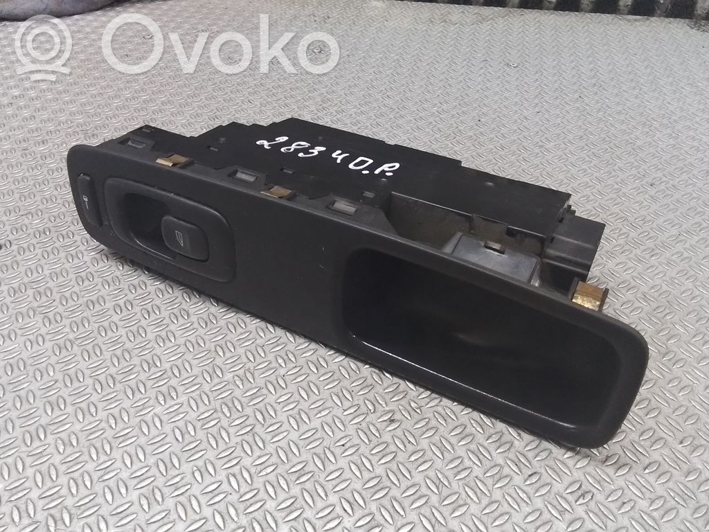 Interruptor del elevalunas eléctrico   8622040