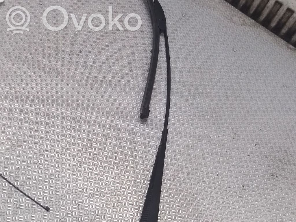 Volvo S80 Windshield/front glass wiper blade 