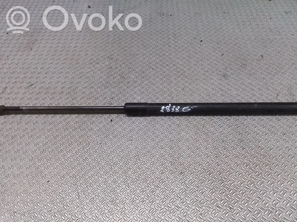 BMW 3 E46 Tailgate/trunk strut/damper 