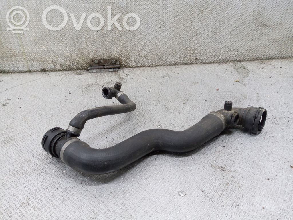 BMW 3 E46 Engine coolant pipe/hose 
