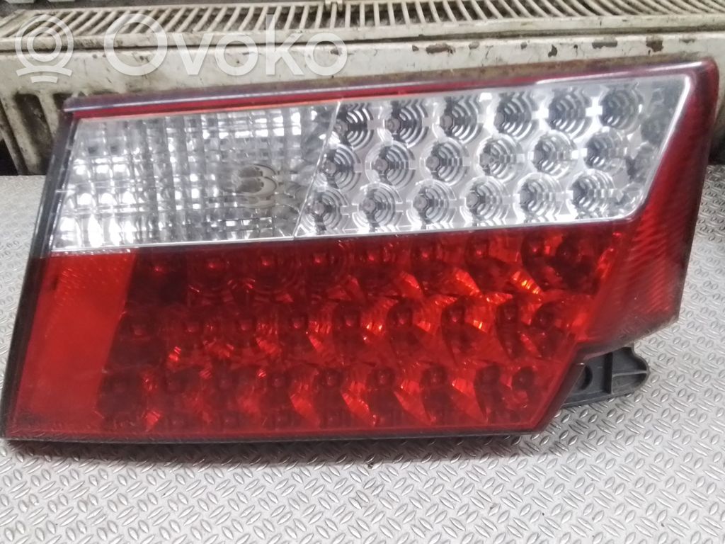 Hyundai Grandeur Luci posteriori del portellone del bagagliaio 
