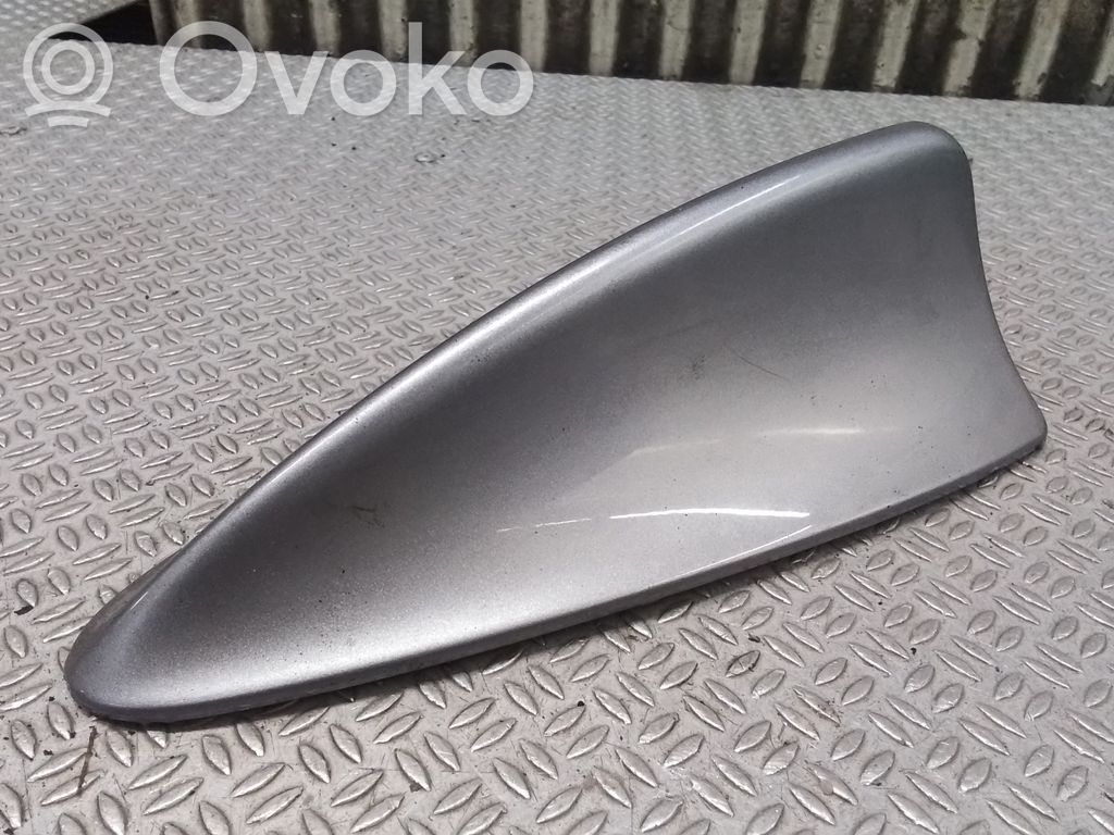 BMW 5 E60 E61 Stogo (GPS) antenos dangtelis 