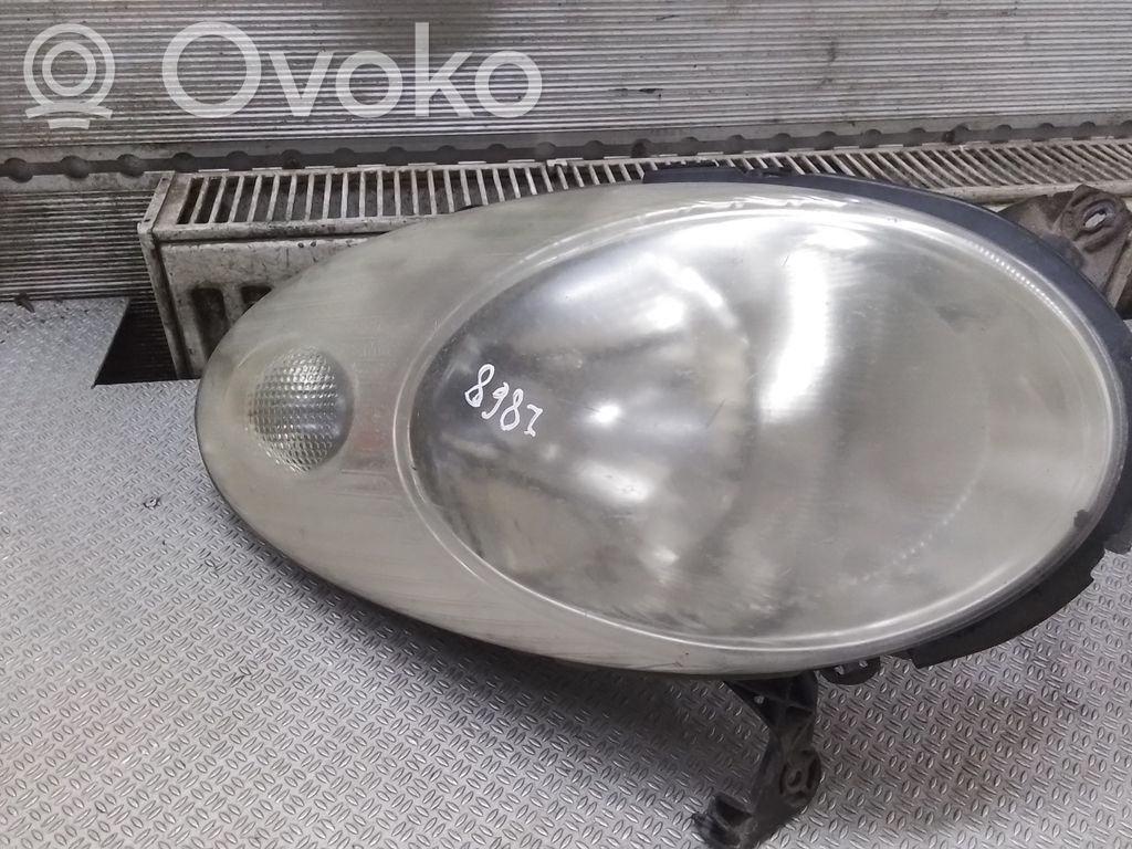 Phare frontale   26010AX700