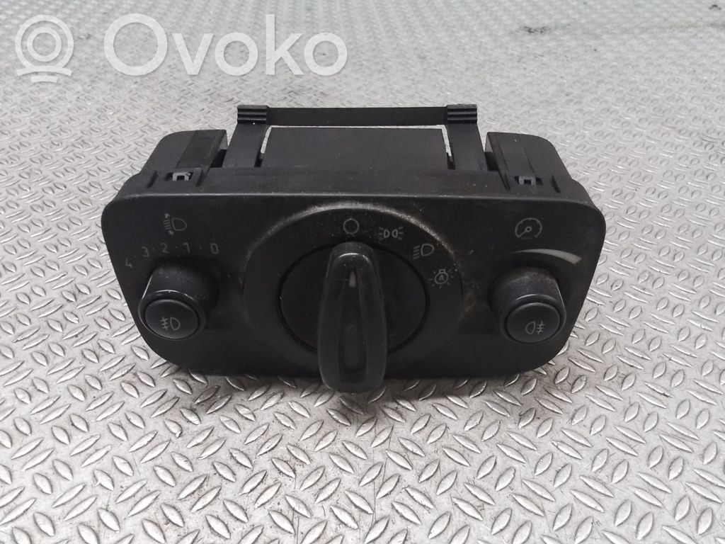 Ford Mondeo MK IV Light switch 