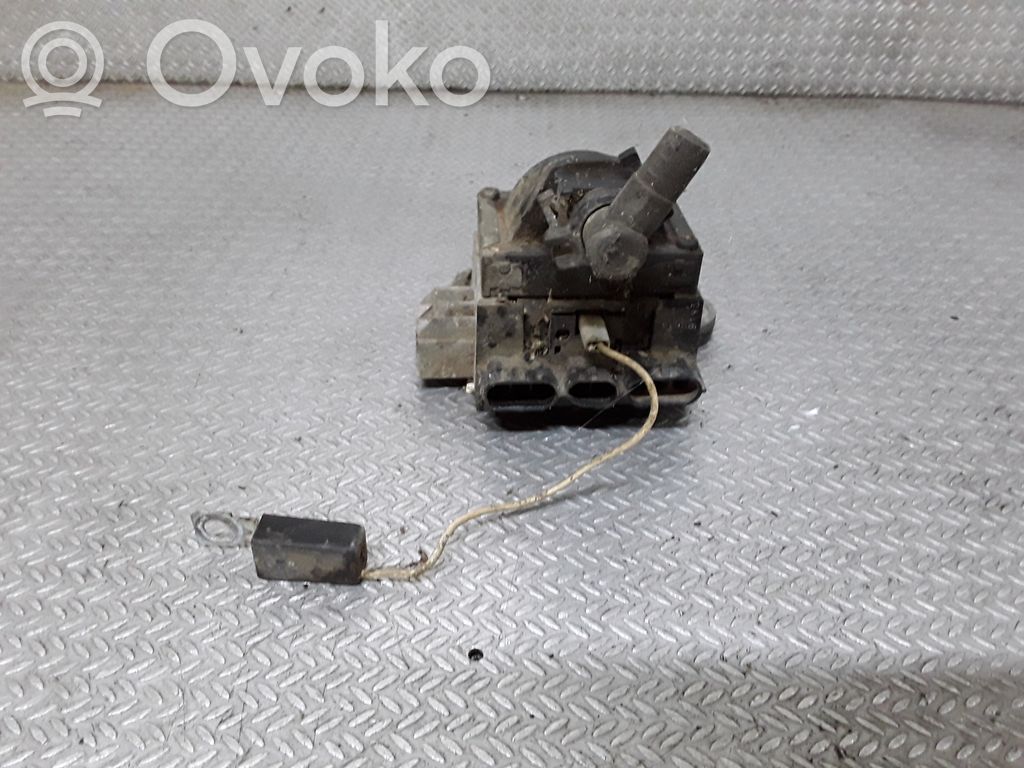 Renault Laguna I Cewka zapłonowa wysokiego napięcia 