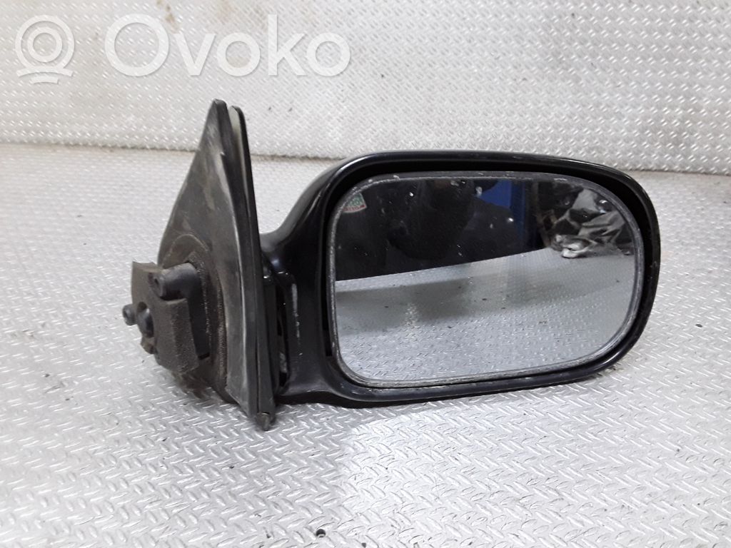 Manualne lusterko boczne drzwi przednich   E6007904