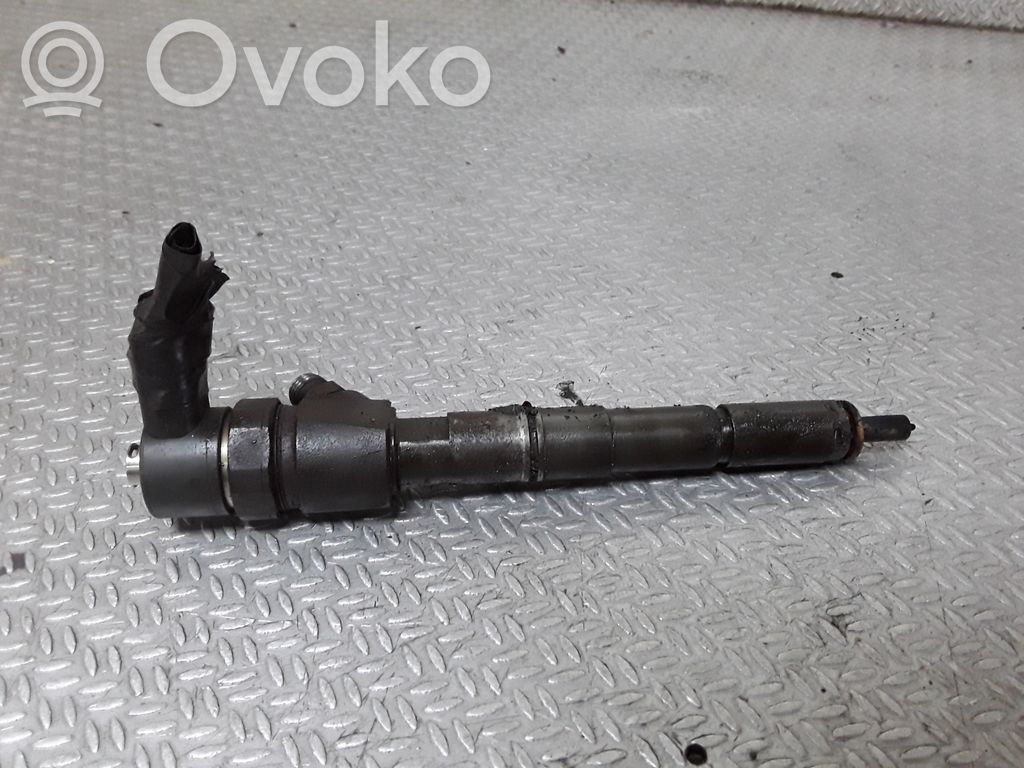 Injecteur de carburant   0445110154