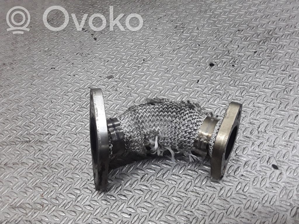 Audi A6 S6 C6 4F Caurulīte (-es) / šļūtene (-es) 