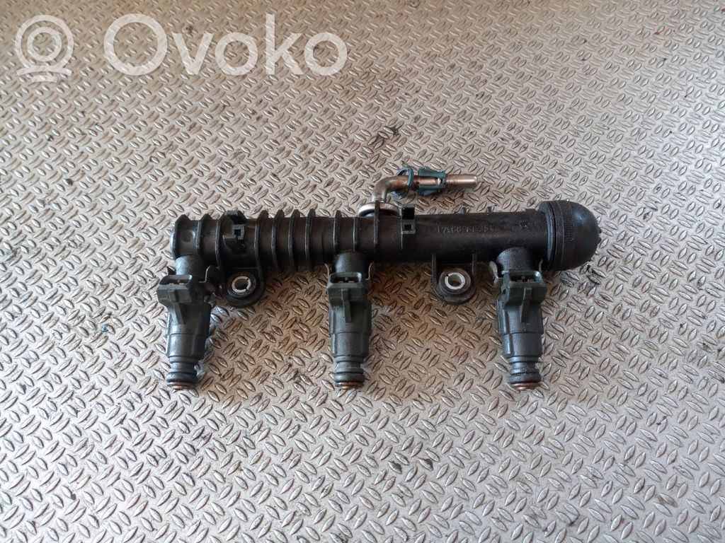 Opel Corsa C Fuel main line pipe 