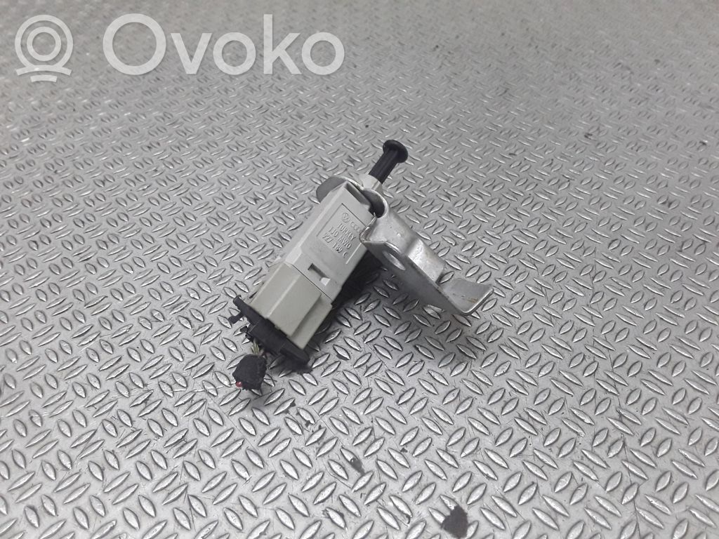 Volkswagen New Beetle Kupplungsschalter 