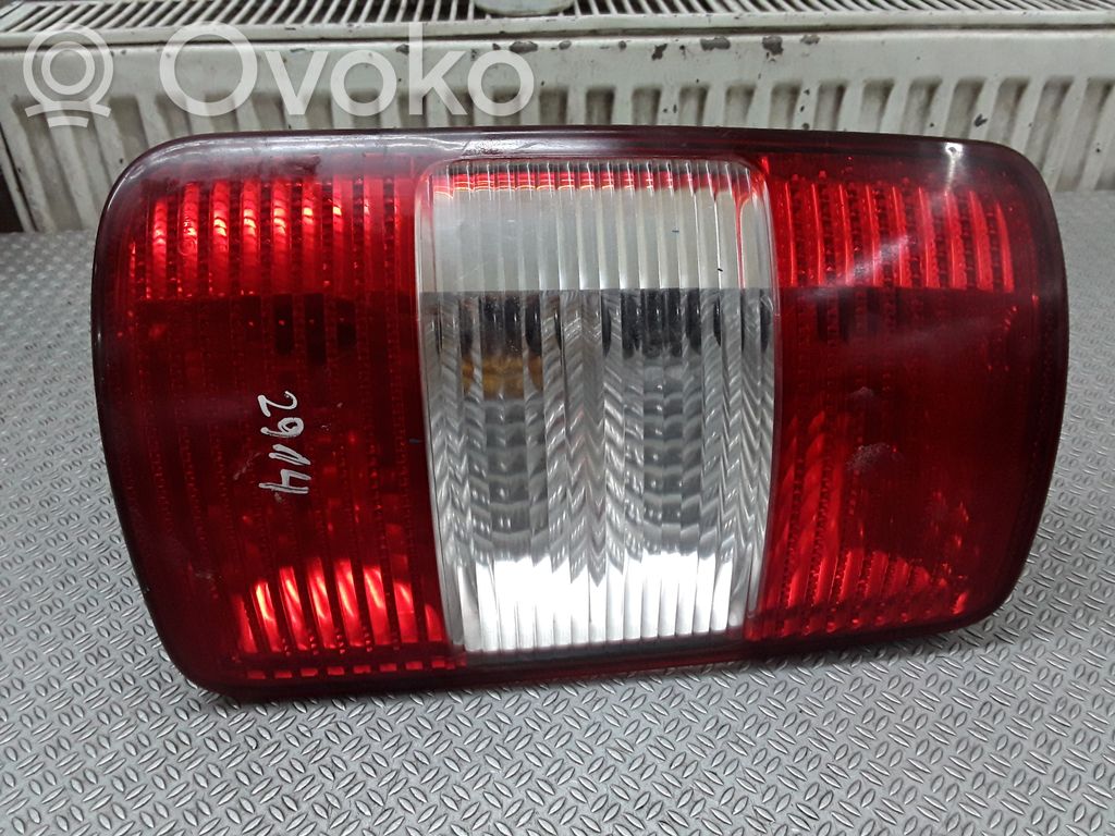 Volkswagen Caddy Rear/tail lights 