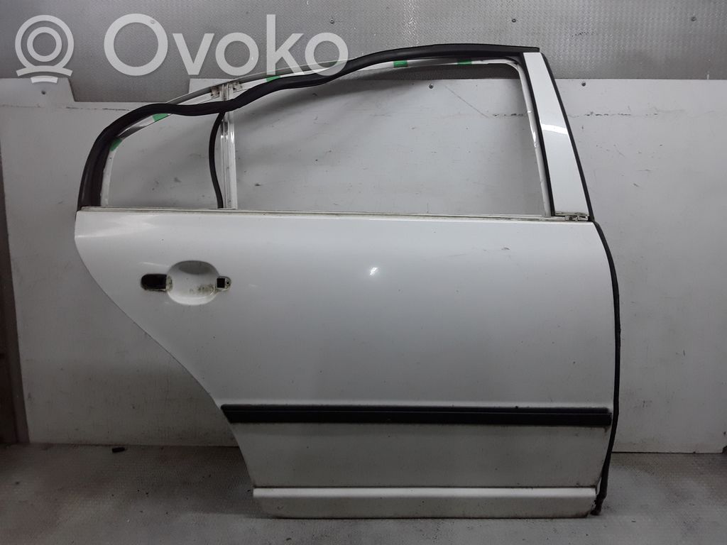 Rear door