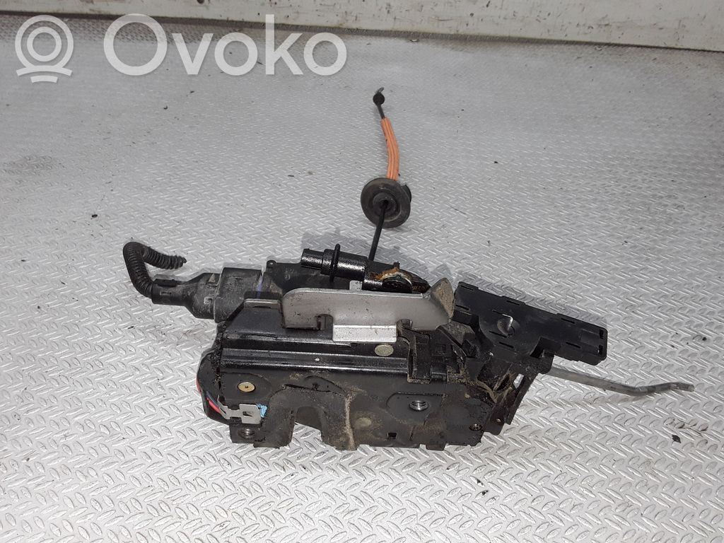 Audi A8 S8 D3 4E Cerradura de puerta delantera 