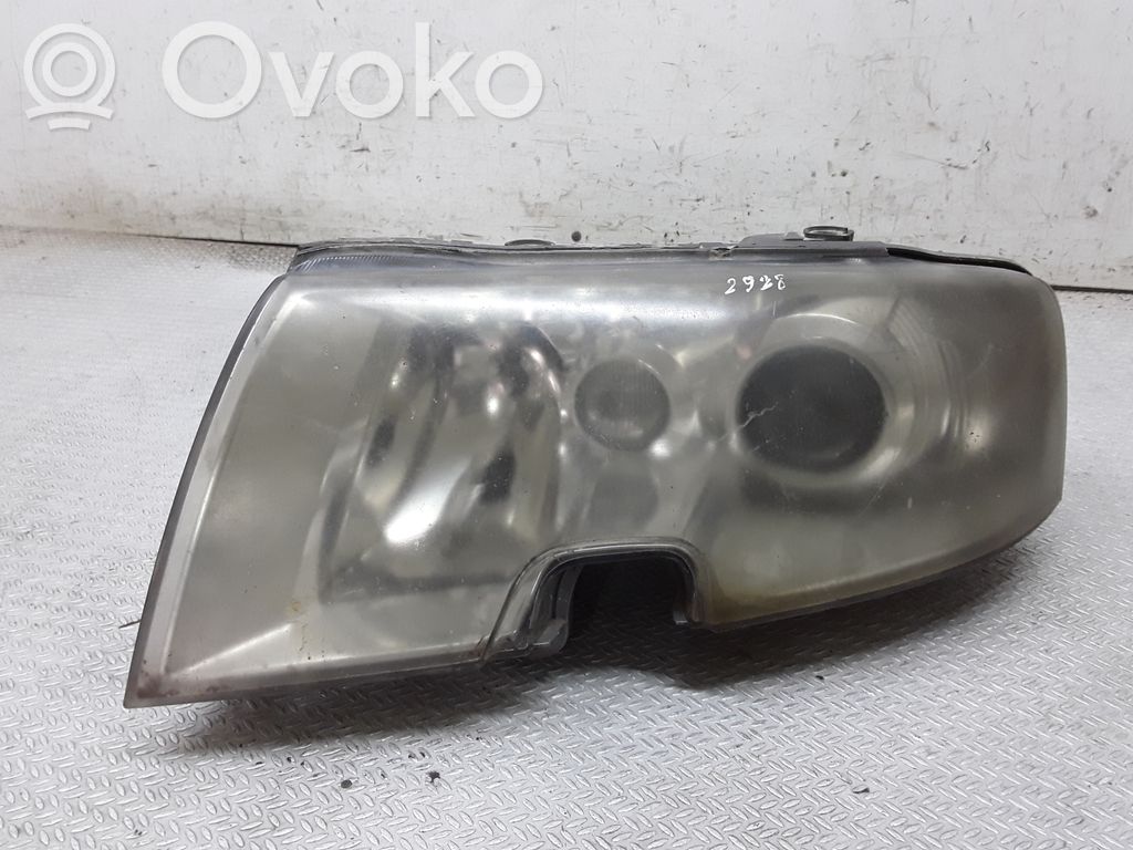Skoda Superb B5 (3U) Phare frontale