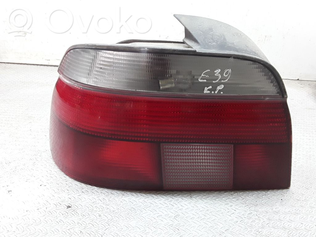 BMW 5 E39 Galinis žibintas kėbule 