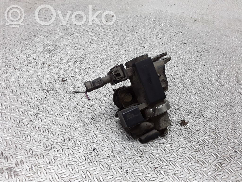 Válvula de vacío   897218