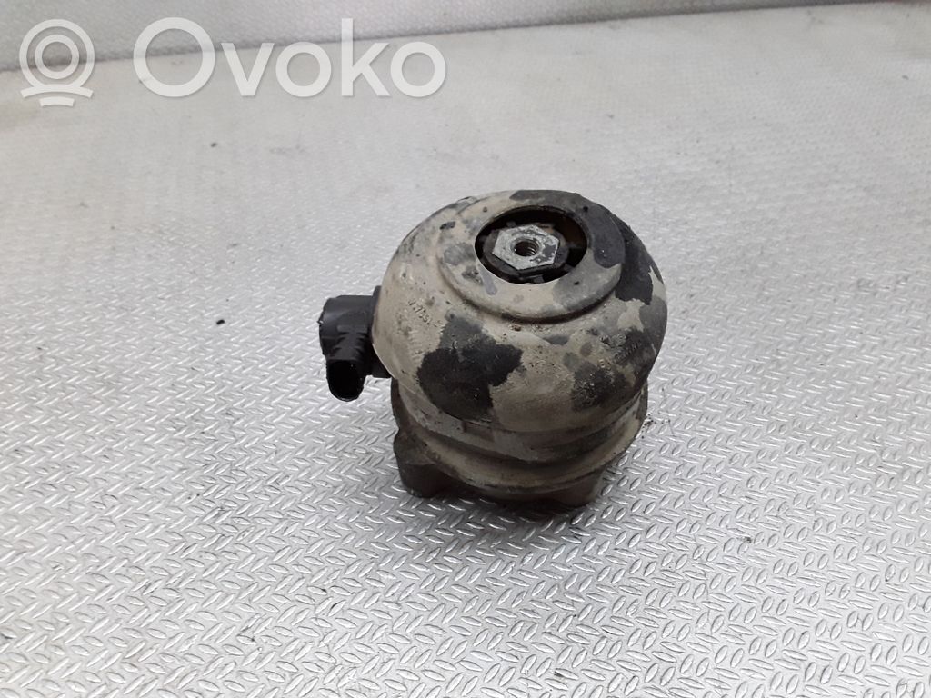 Audi A8 S8 D3 4E Suport tampon motor 